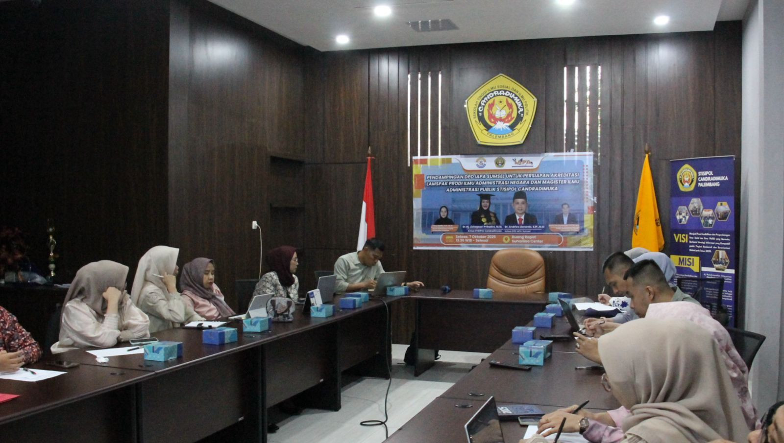 Rapat Pendampingan Akreditasi LAMPSAK bersama DPD IAPA Sumsel di STISIPOL Candradimuka