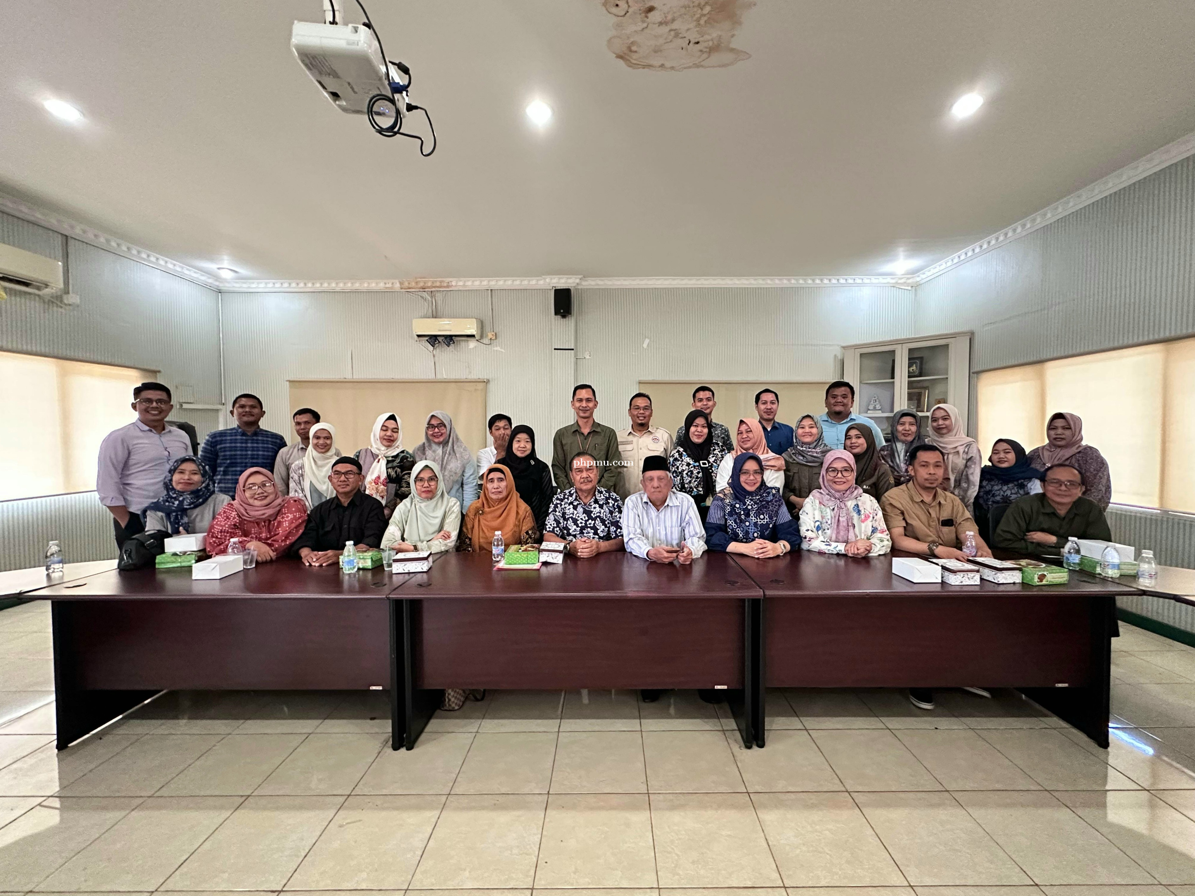 Rapat Evaluasi Proses Pembelajaran & Koordinasi Pelaksanaan UAS TA 2024 2025